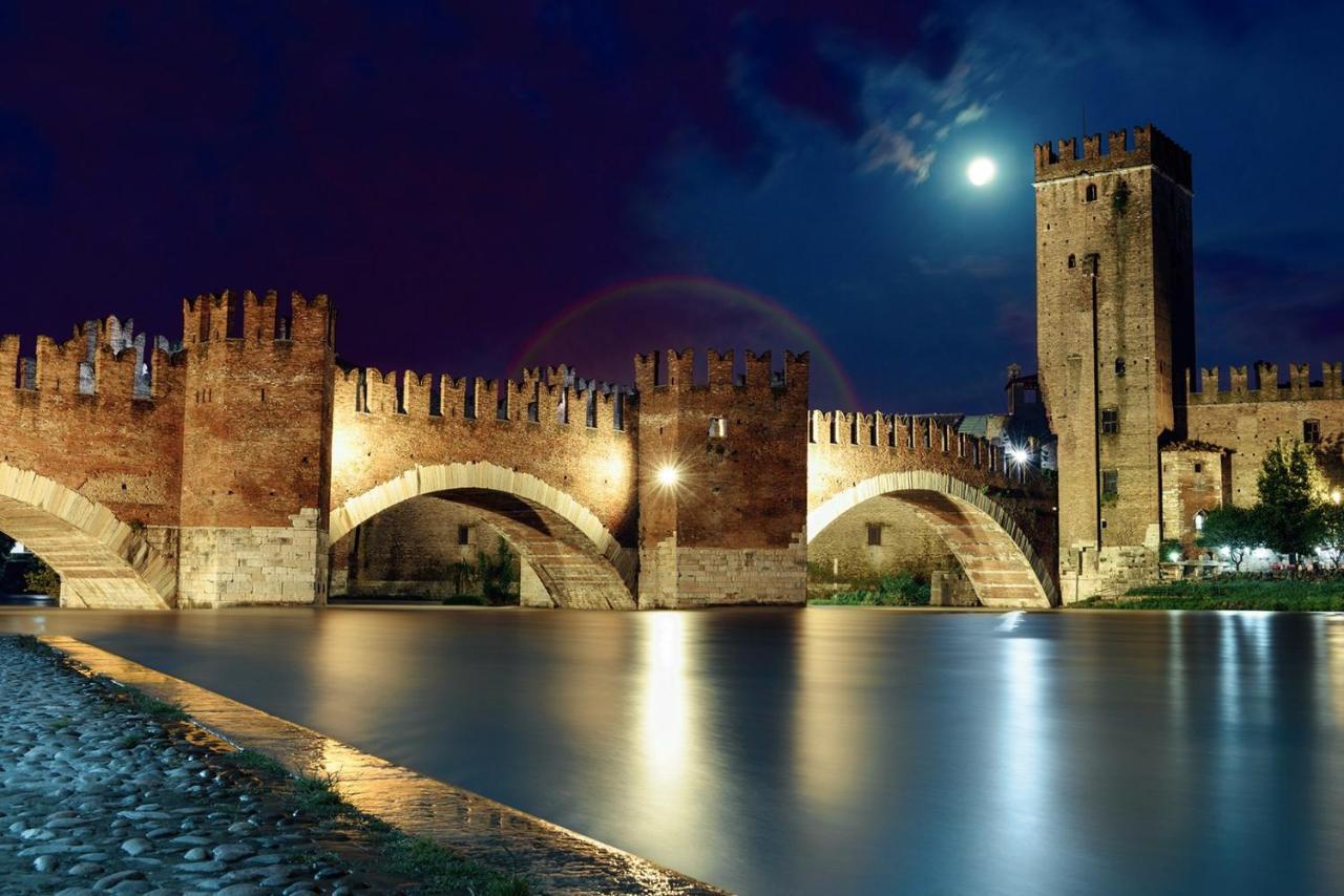 Aparthotel Adige Penthouse Verona Exterior foto